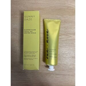 Sun + Moon Sunny Daze Glisten + Glow Facial Gel Enzyme Scrub 5.1oz New